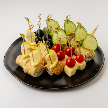 Набор канапе праздничный, 610г