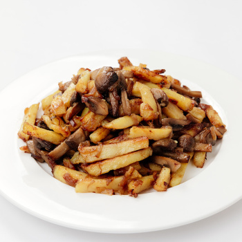 Картофель жареный с грибами