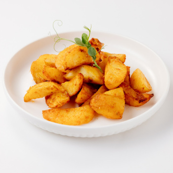 Картофельные дольки пикантные 100г