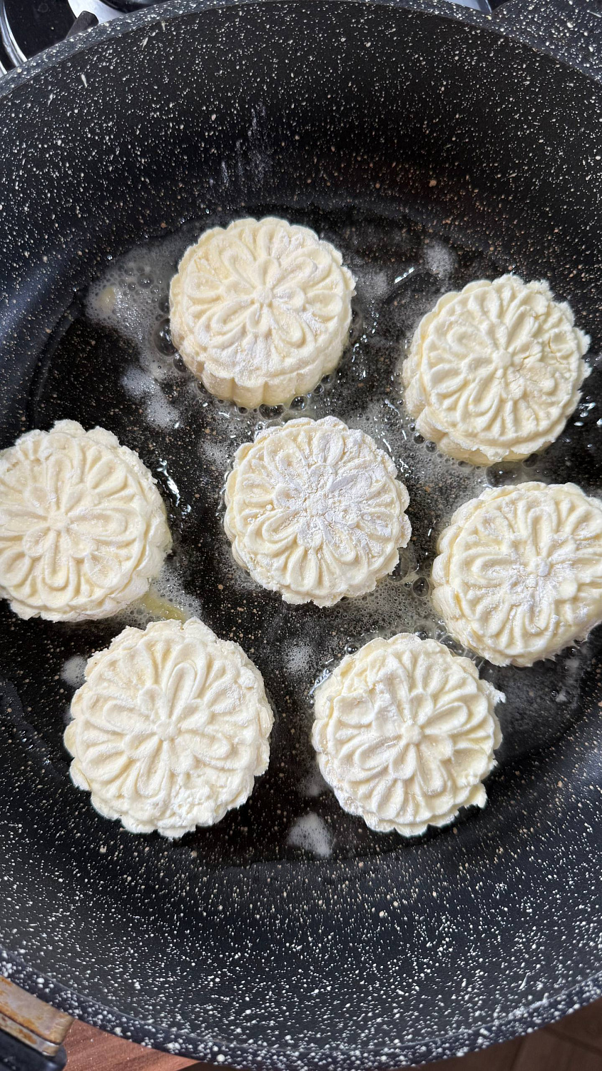 Сырники с творожной заливкой